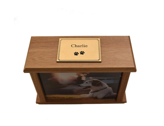 Photo Podocarp Wooden Urn Overlap #4
